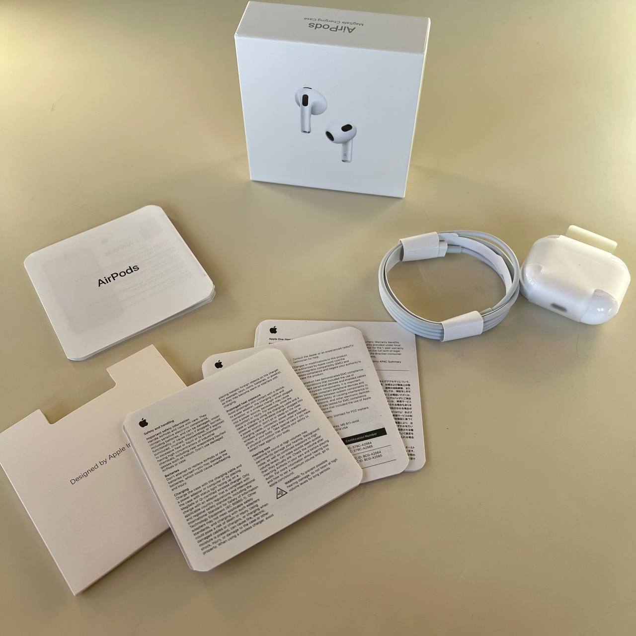 PACK FORNITORE AIRPODS (MAGAZZINO ITALIA 1-5GG)